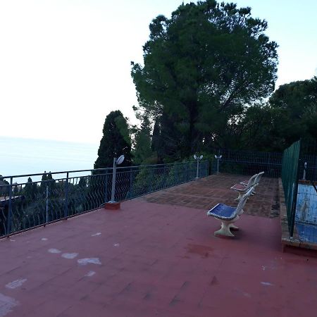 Ferienwohnung F&L A Taormina Exterior foto